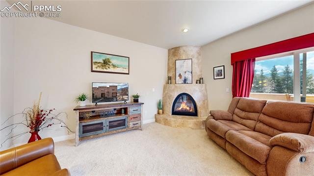 3247 W Pikes Peak Avenue