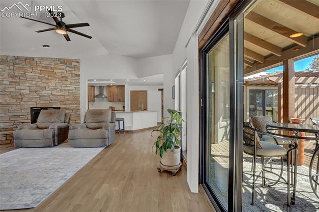 11585 Valle Verde Drive