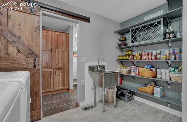 11585 Valle Verde Drive