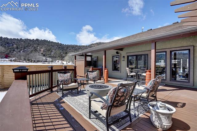 11585 Valle Verde Drive