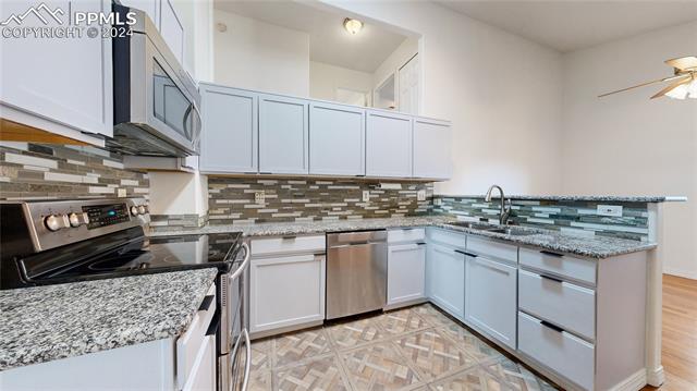 4620 Dapple Grey Lane