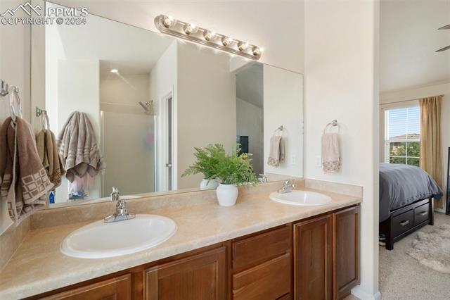 6817 Hidden Hickory Circle