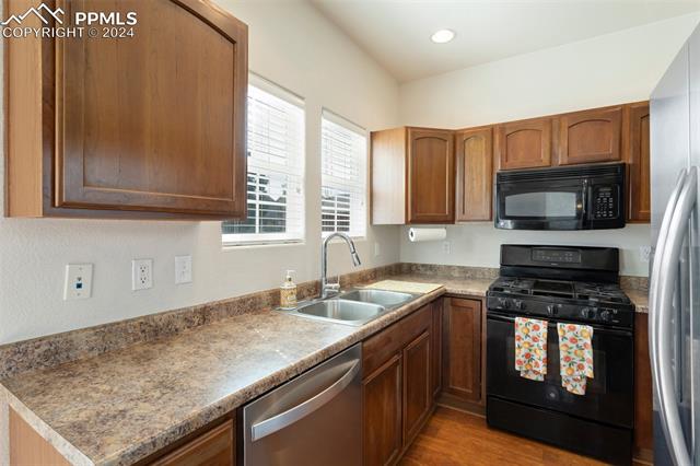 6817 Hidden Hickory Circle