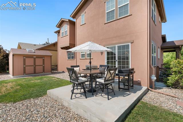 6817 Hidden Hickory Circle