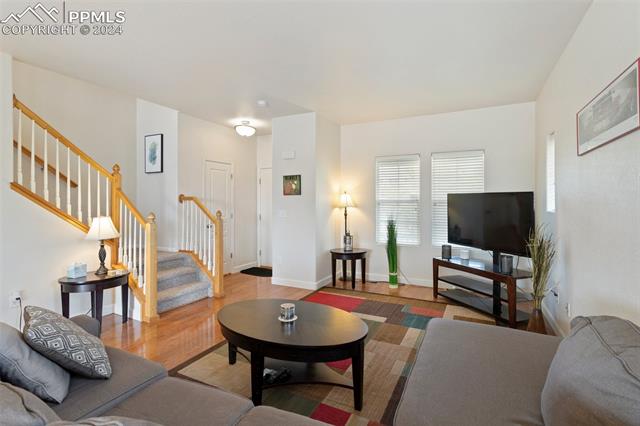 6817 Hidden Hickory Circle