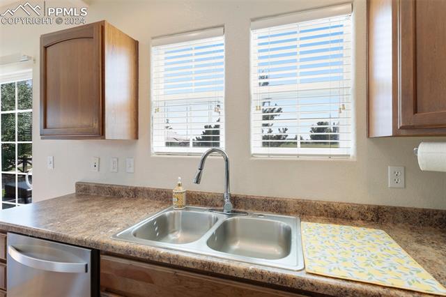 6817 Hidden Hickory Circle