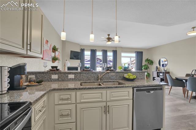 764 Brambleberry Heights