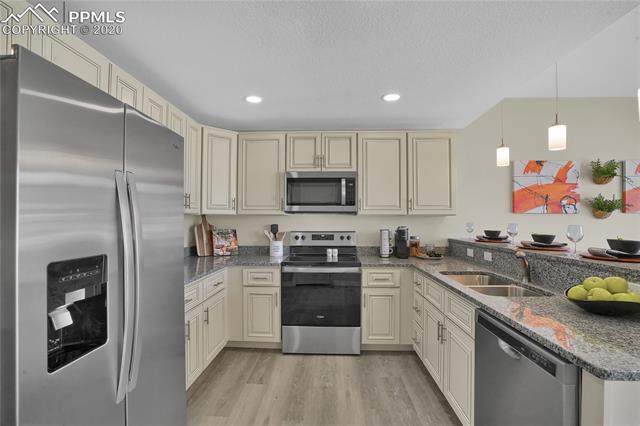 764 Brambleberry Heights