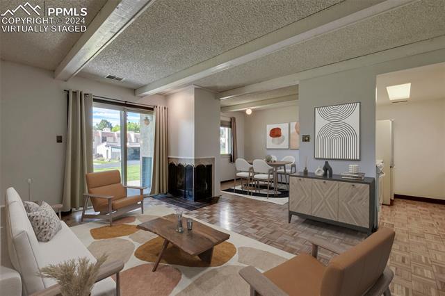 1022 Fontmore Road A