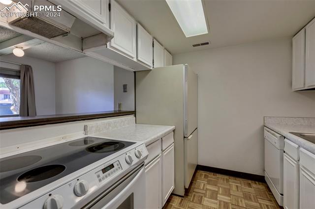 1022 Fontmore Road A