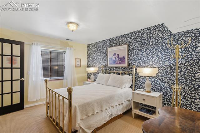 10 Lowick Drive