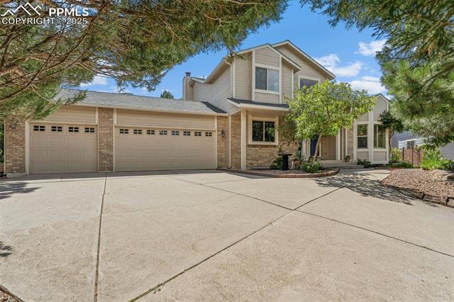 10 Lowick Drive