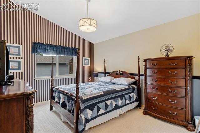 10 Lowick Drive