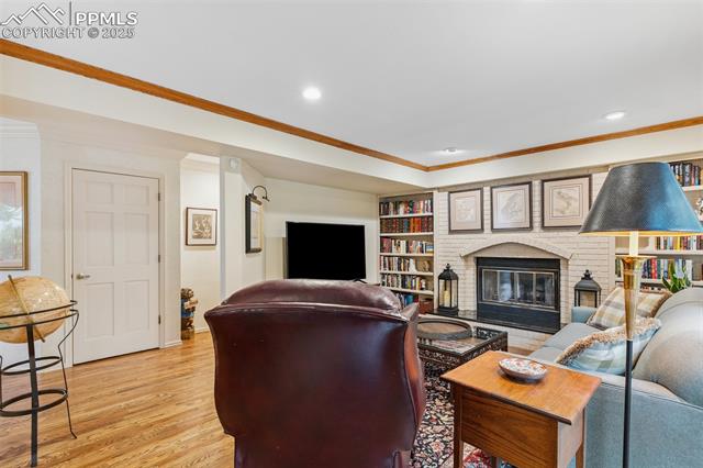 10 Lowick Drive