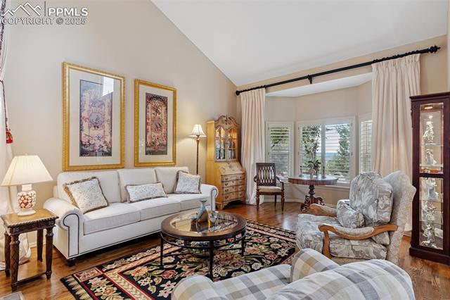 10 Lowick Drive