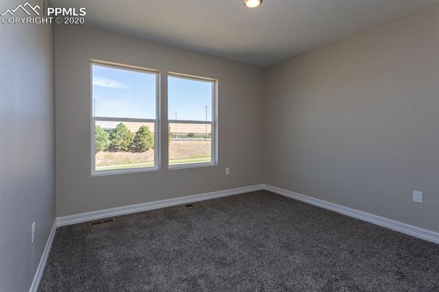 654 Thimbleberry Point