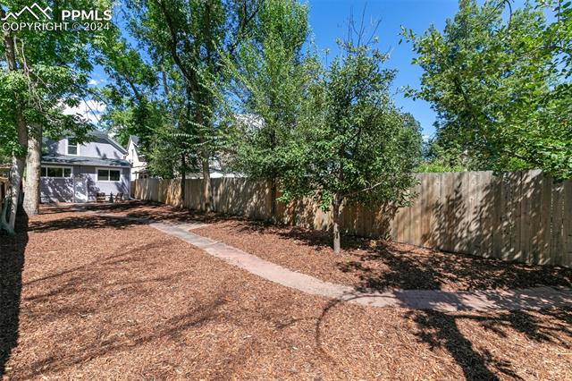 813 E Boulder Street