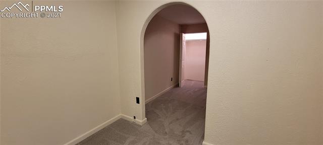 6 Sandra Lane