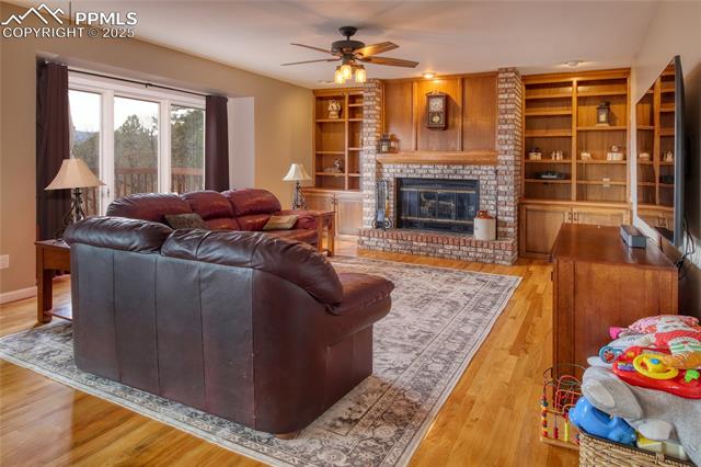 15130 Thornbird Court