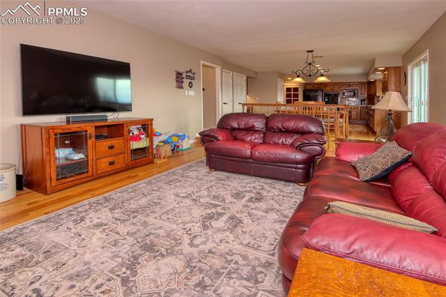 15130 Thornbird Court