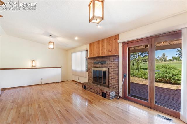 2848 Country Club Circle