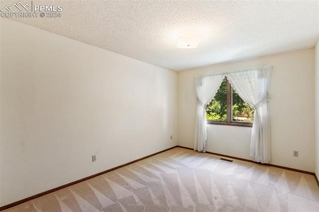 2848 Country Club Circle