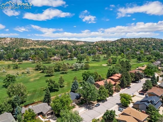 2848 Country Club Circle