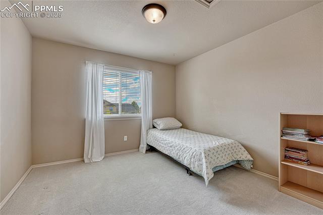 9952 Pinedale Drive