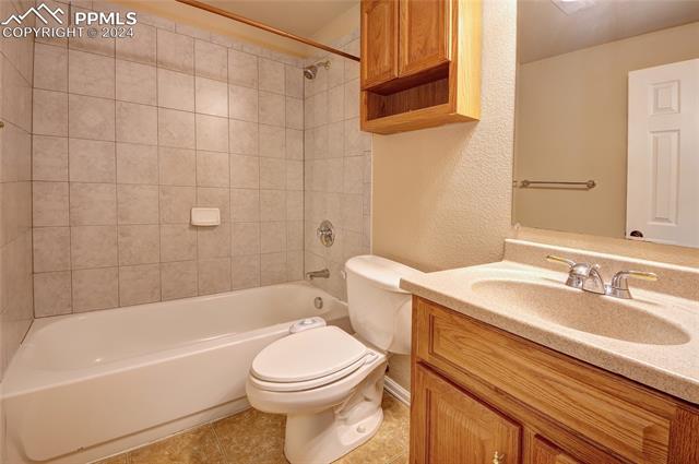 6611 Cabin Creek Drive