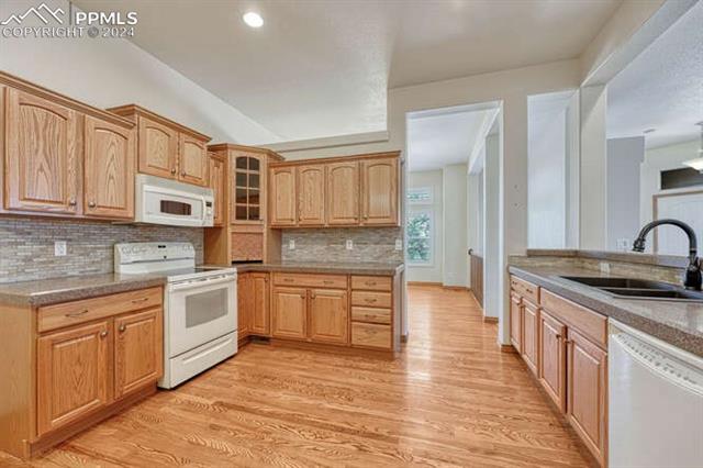 6440 Wind River Point