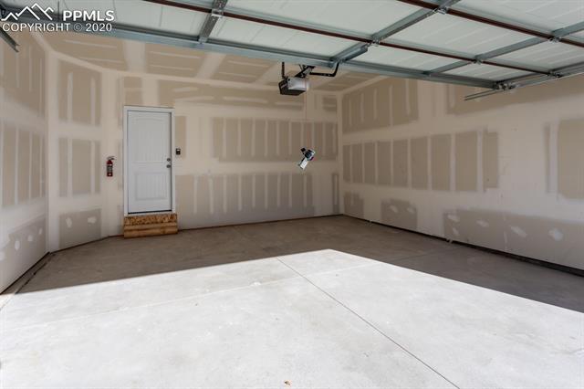 646 Thimbleberry Point