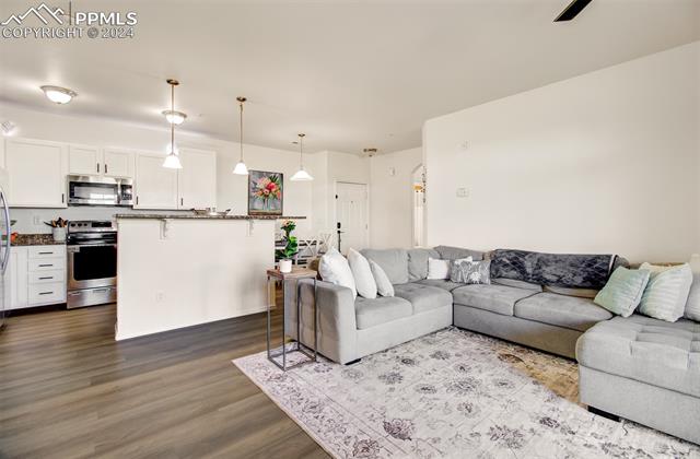 4895 Wells Branch Heights 102