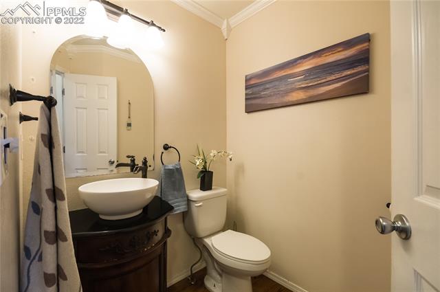 4487 Fencer Road