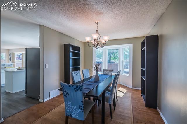4487 Fencer Road