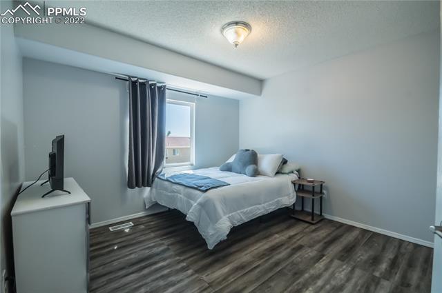 4487 Fencer Road