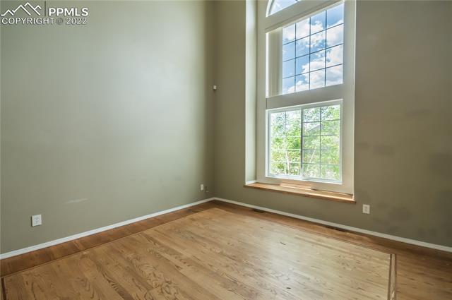 4487 Fencer Road