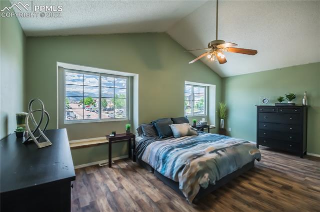 4487 Fencer Road