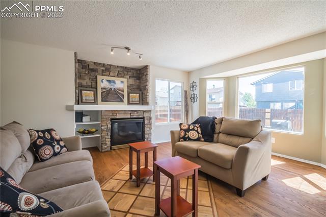 4487 Fencer Road