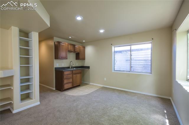 4487 Fencer Road