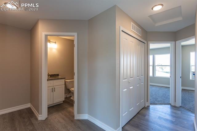 706 Thimbleberry Point