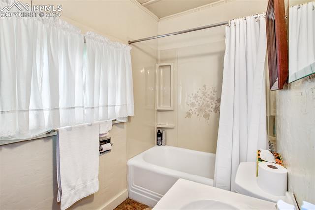 120 Cheyenne Boulevard