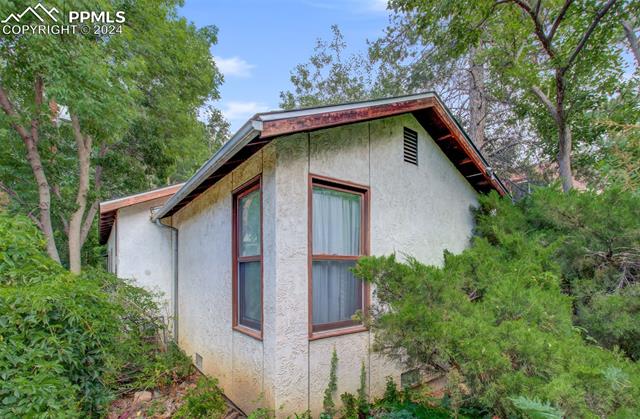 120 Cheyenne Boulevard