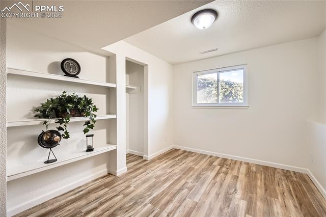 2560 Villa Loma Drive