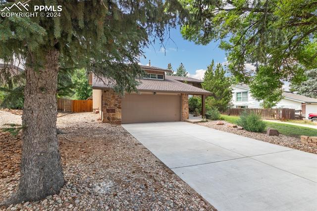 3010 W Enchanted Circle