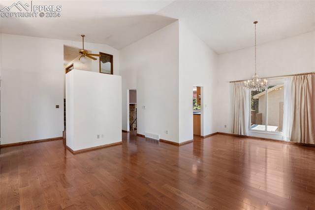 3010 W Enchanted Circle