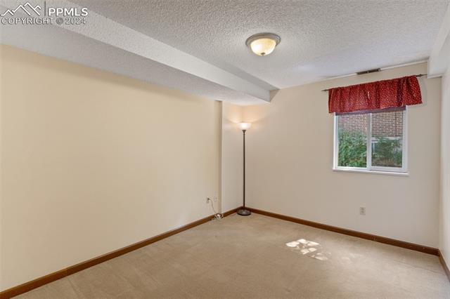 3010 W Enchanted Circle