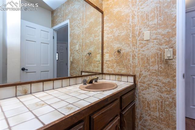 18402 Rock Ledge Lane