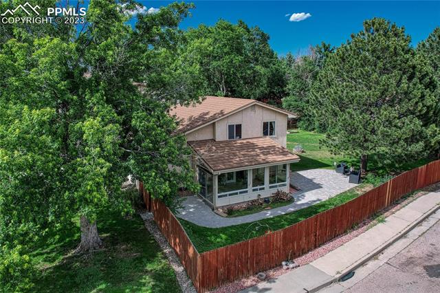 1109 Panorama Drive