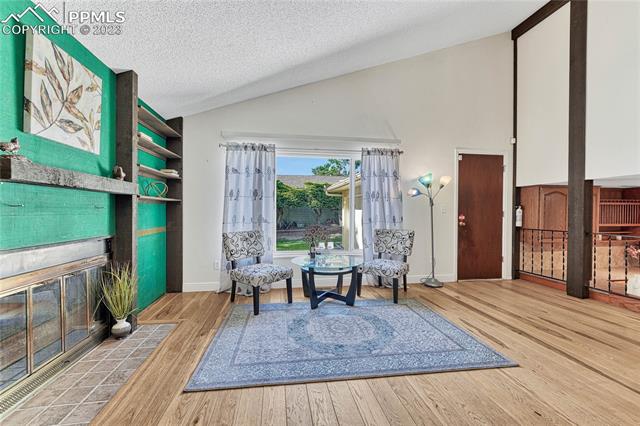 1109 Panorama Drive