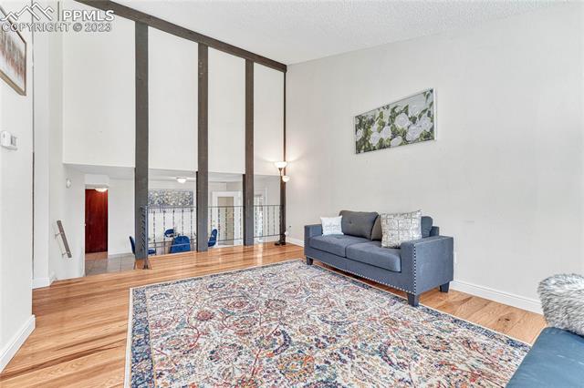 1109 Panorama Drive